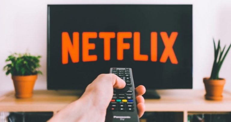 How to Watch American Netflix on Apple TV | Updated 2025